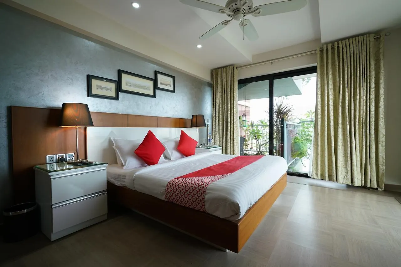 Oyo 14551 Home Luxury 2 Bhk Thevara Kochi 0*,  印度